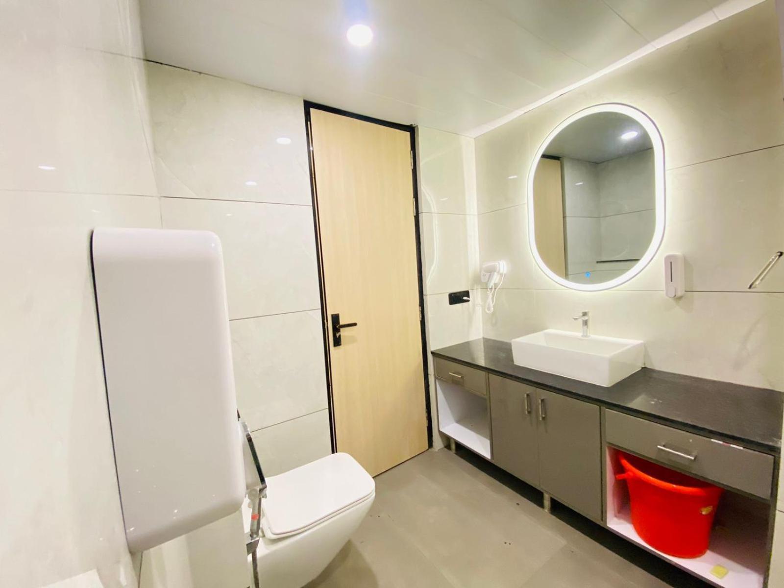 Hotel Holiday Grand Greater Noida Εξωτερικό φωτογραφία