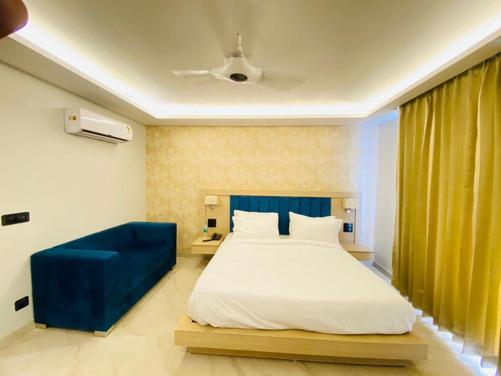Hotel Holiday Grand Greater Noida Εξωτερικό φωτογραφία