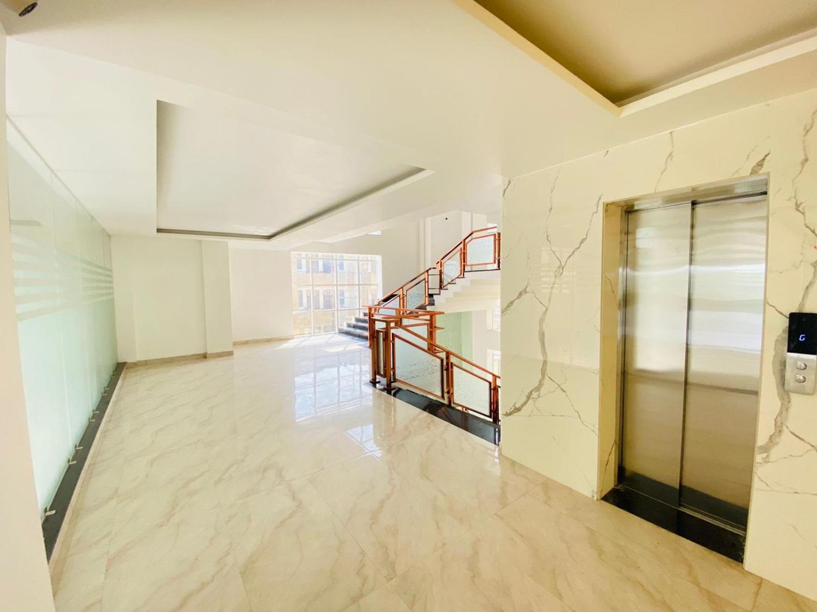 Hotel Holiday Grand Greater Noida Εξωτερικό φωτογραφία